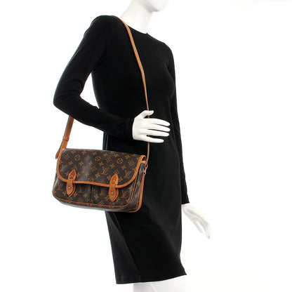 Louis Vuitton Monogram Sac Gibeciere 2 of 19
