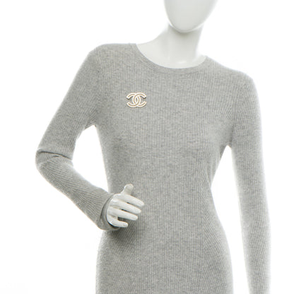 Chanel Pearl Baguette Crystal CC Brooch Gold 2 of 4
