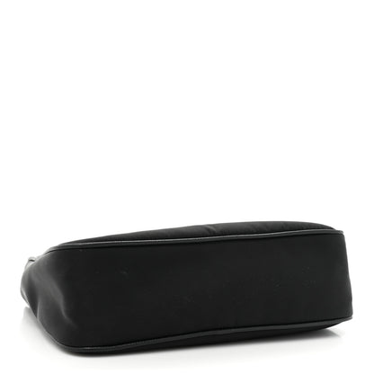 Prada Nylon Re-Edition 2005 Shoulder Bag Black 4 of 9