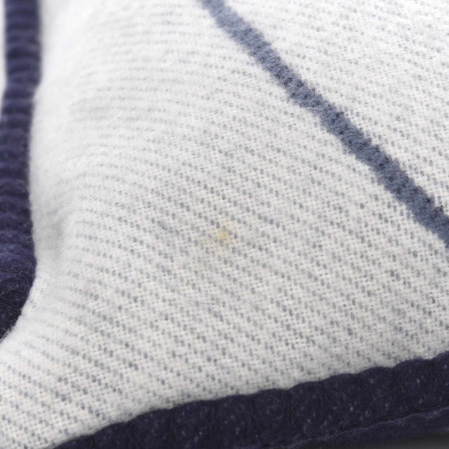 Hermes Wool Cashmere Couvertures Nouvelles Pillow Marine 3 of 5