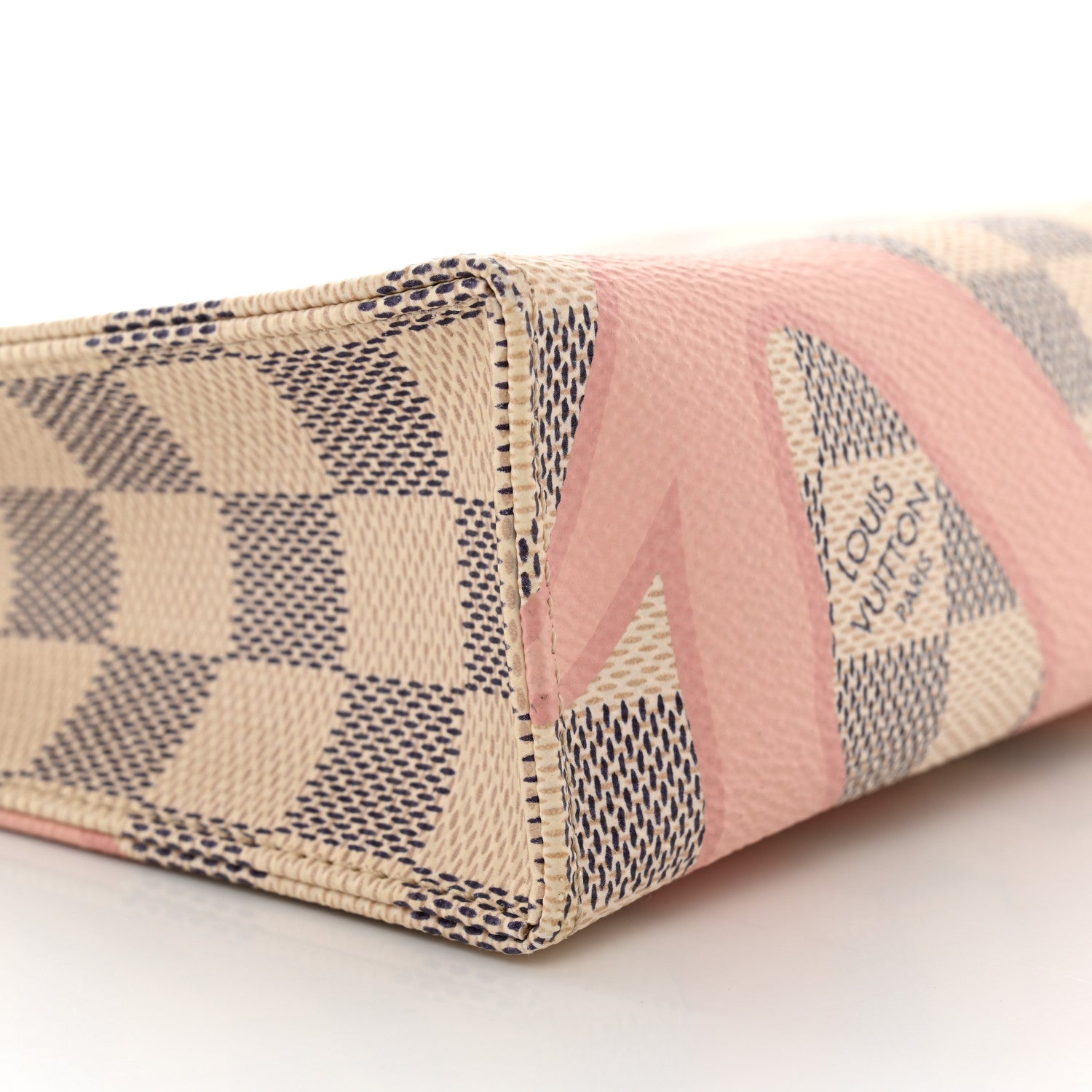 Louis Vuitton Damier Azur Tahitienne Toiletry Pouch 26 9 of 9