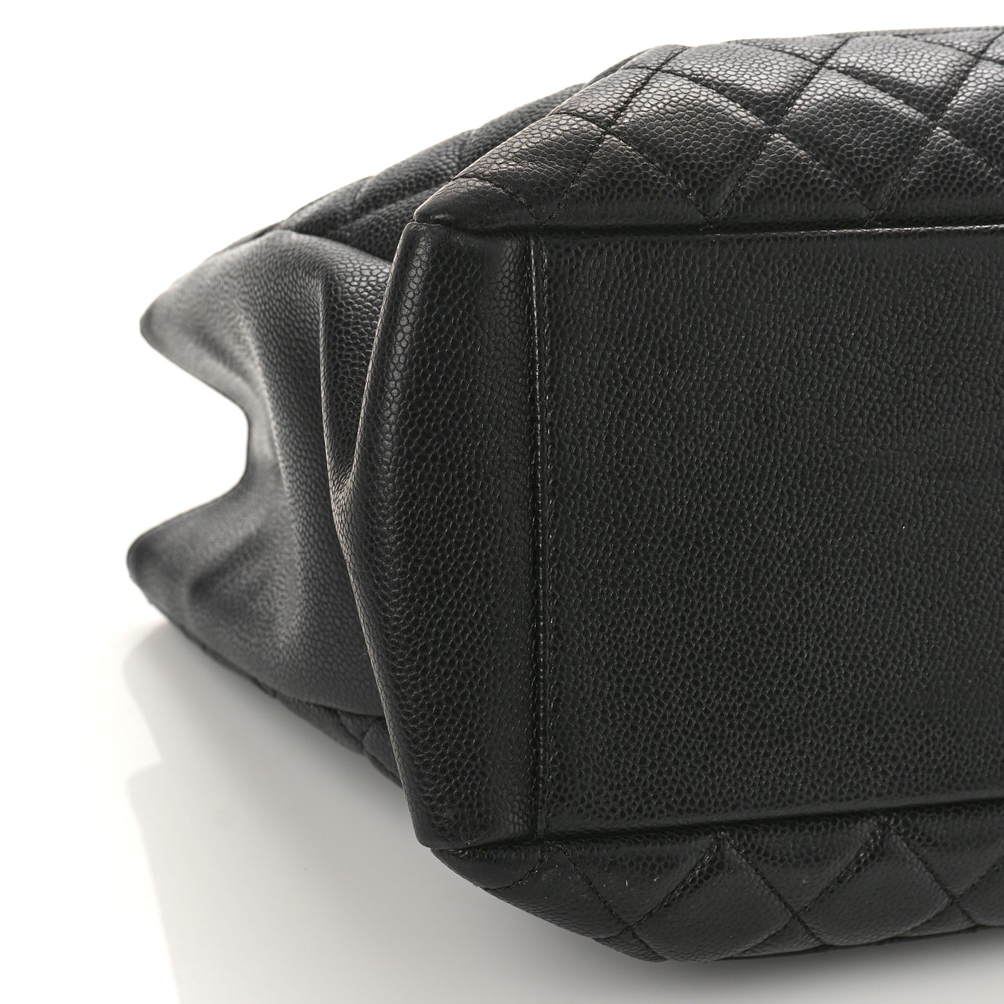 Caviar Quilted Grand Shopping Tote GST Black