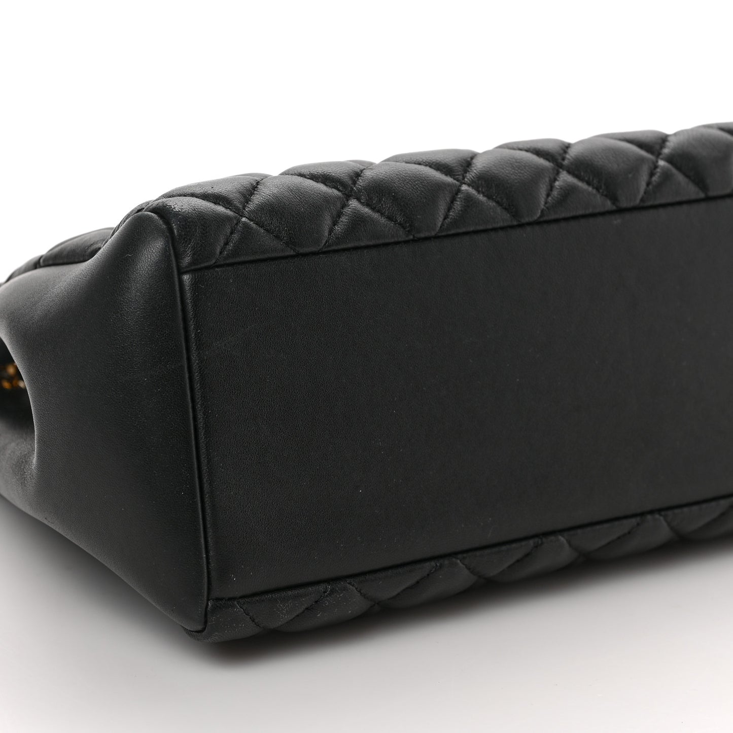 Nappa Quilted Medusa Chain Shoulder Bag Black