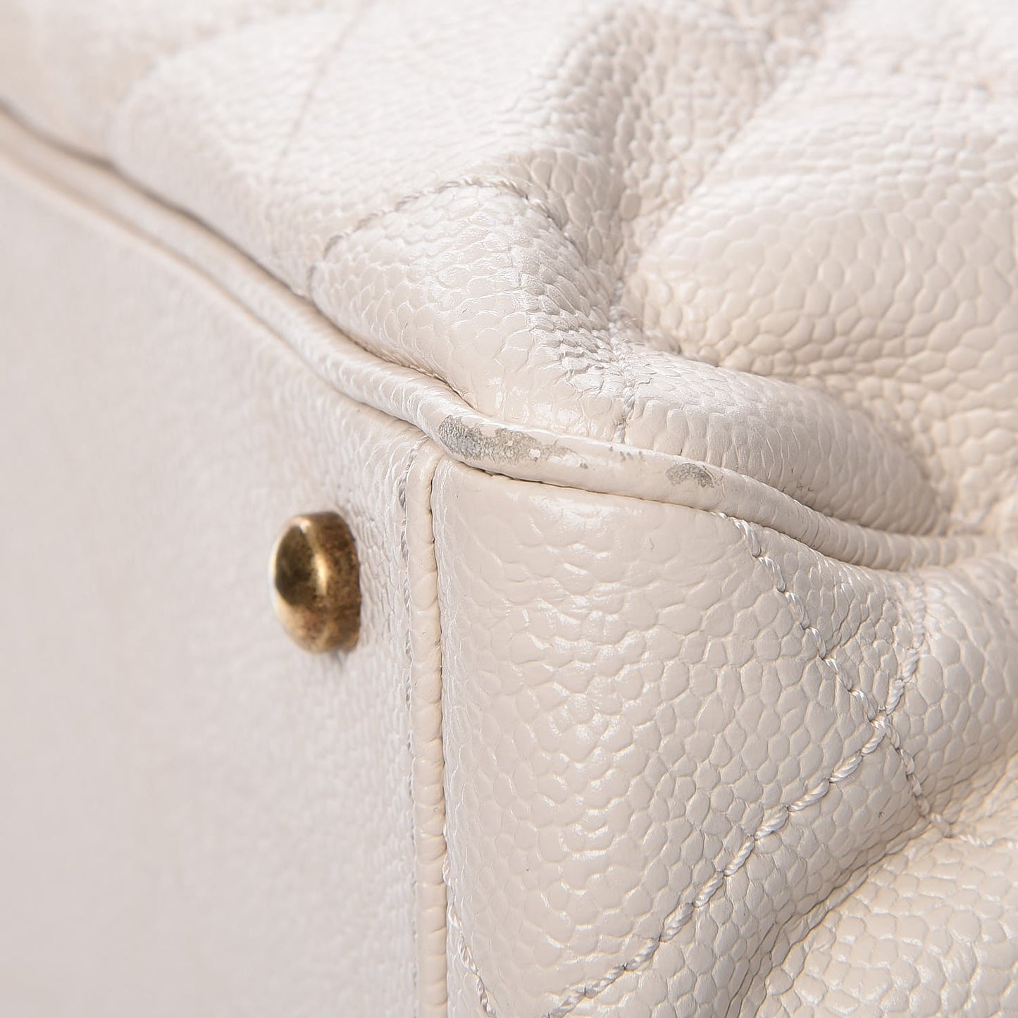 Glazed Caviar Quilted Small Shiva Tote Dark White