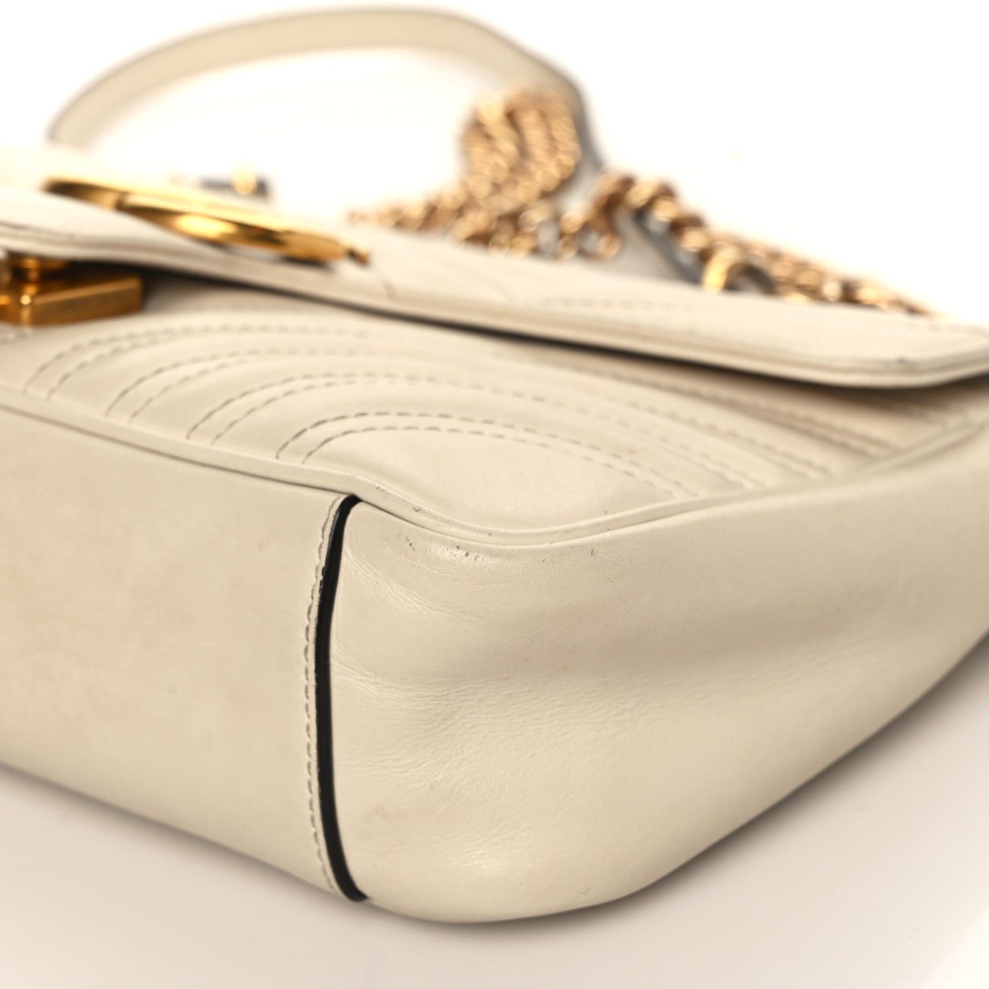 Calfskin Matelasse Small GG Marmont Shoulder Bag White