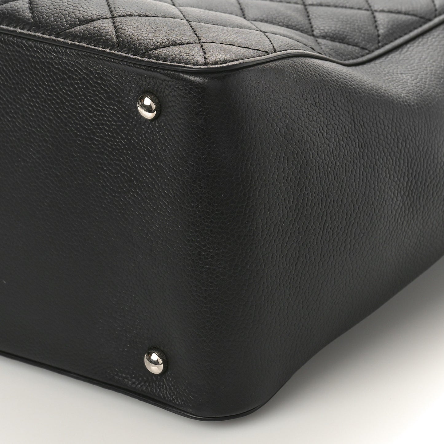 Caviar Quilted Large CC Box Shopping Tote Black