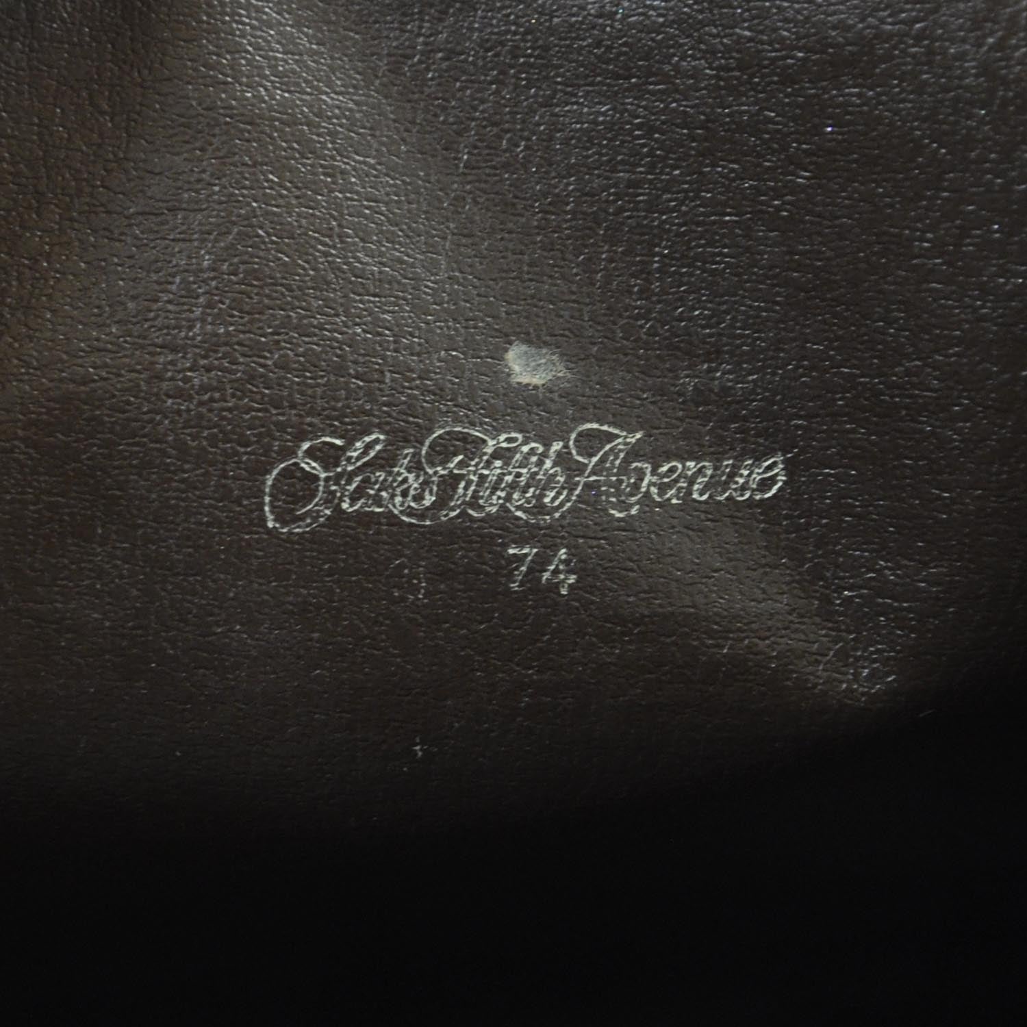Louis Vuitton Monogram Saks Toiletry Pouch 19 7 of 8