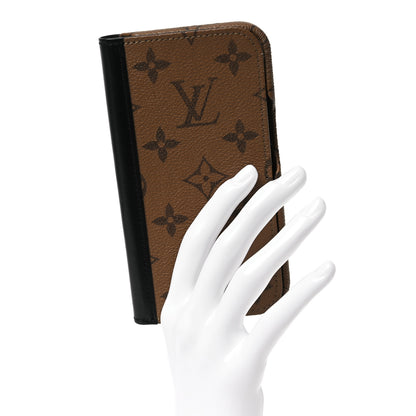 Louis Vuitton Reverse Monogram iPhone 15 Pro Folio Case 2 of 9