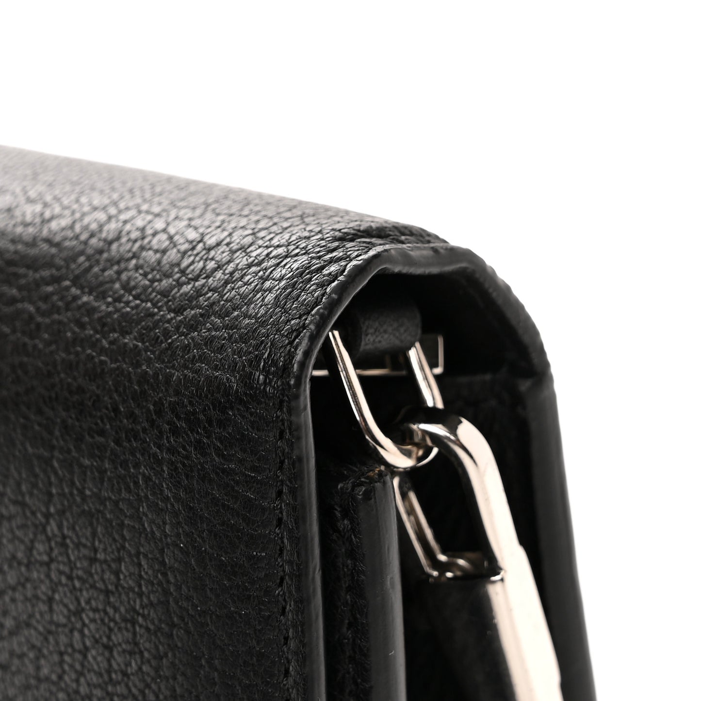 Sugar Goatskin Pandora Chain Wallet Black
