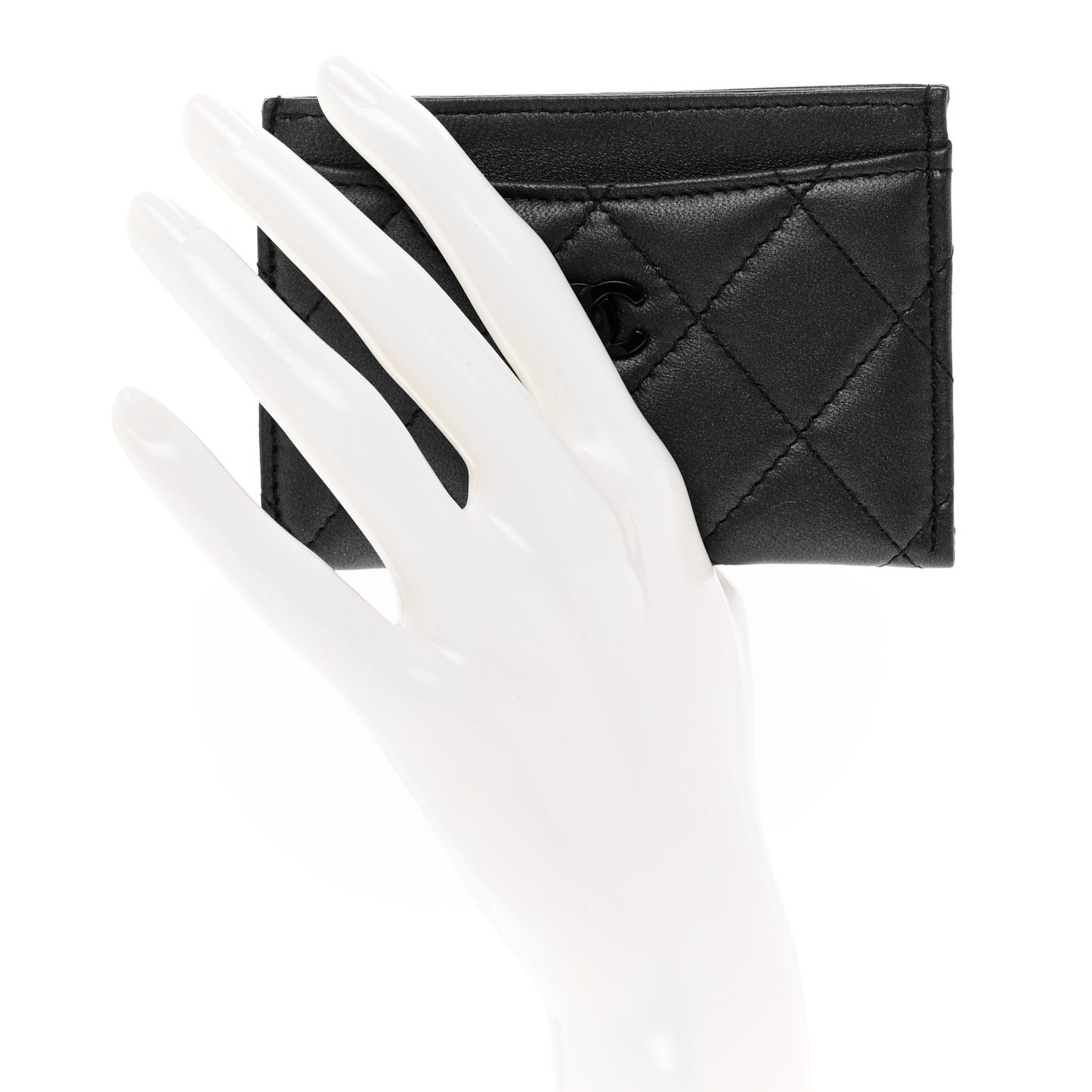 Pearly Lambskin Quilted Card Holder So Black