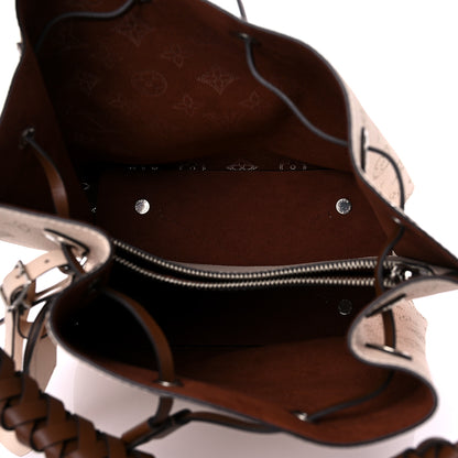 Louis Vuitton Mahina Muria Creme 4 of 7