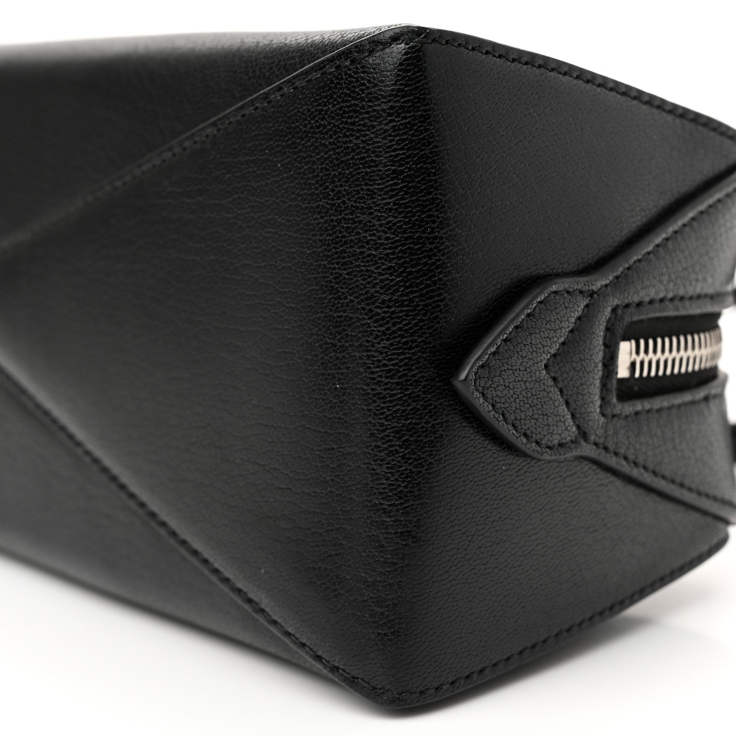 Alaia Goatskin Medium Le Teckel Bag Black 9 of 9