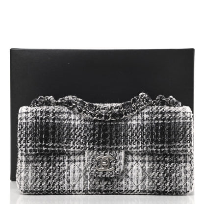 Chanel Tweed East West Flap Black White 11 of 11