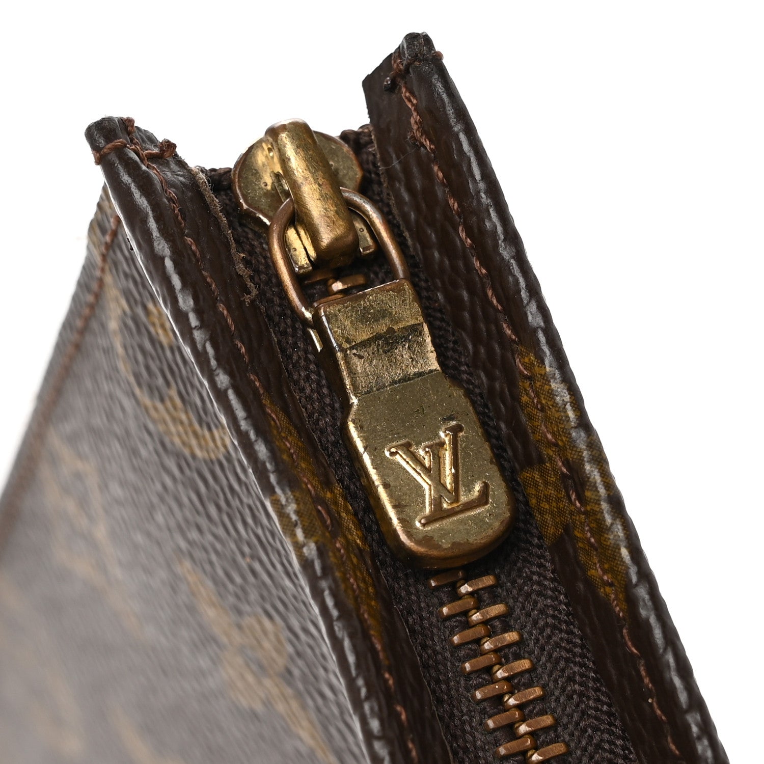 Louis Vuitton Monogram Toiletry Pouch 26 9 of 12