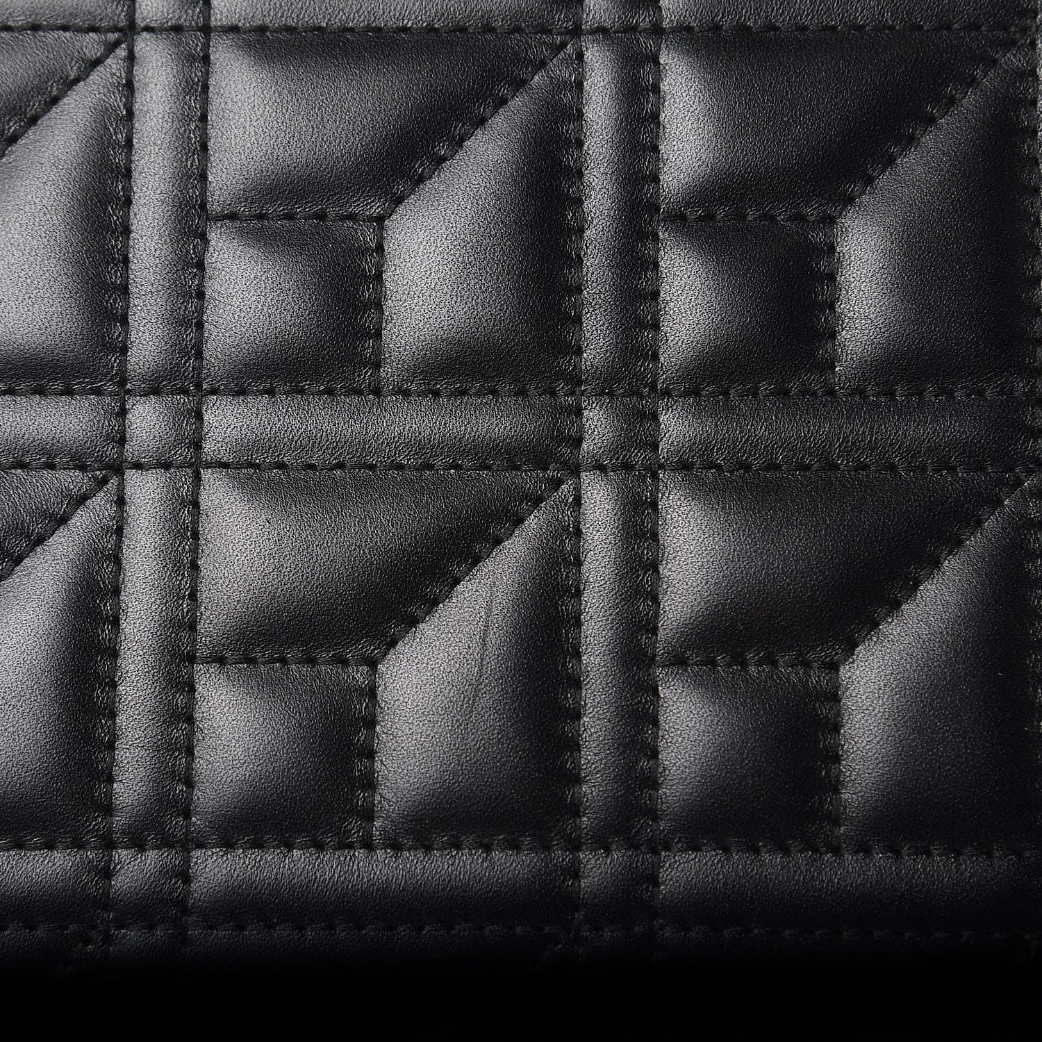 Gucci Calfskin Matelasse Mini Pearly GG Marmont Chain Wallet Black 10 of 12