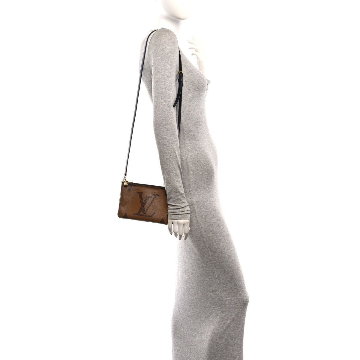 Reverse Monogram Giant Double Zip Pochette