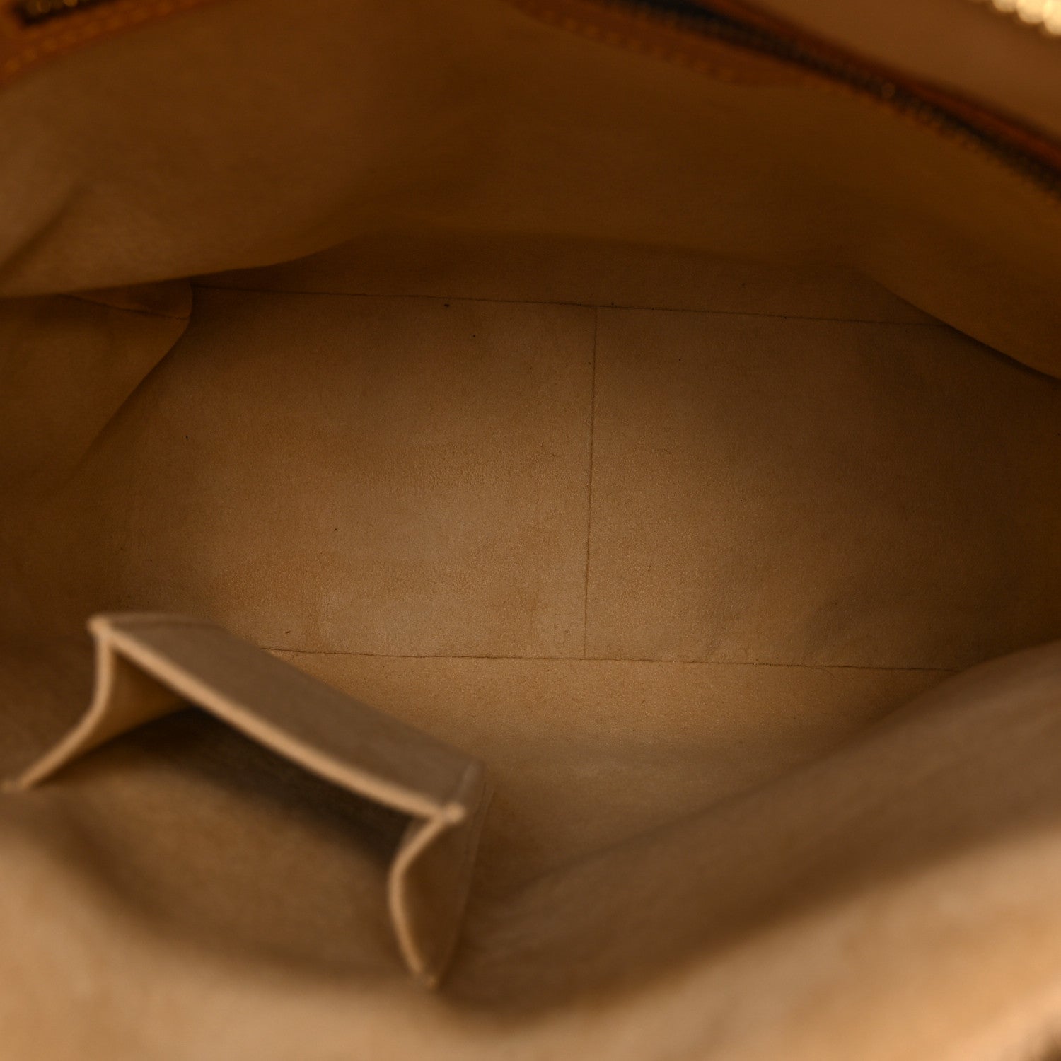 Louis Vuitton Monogram Looping GM 5 of 11