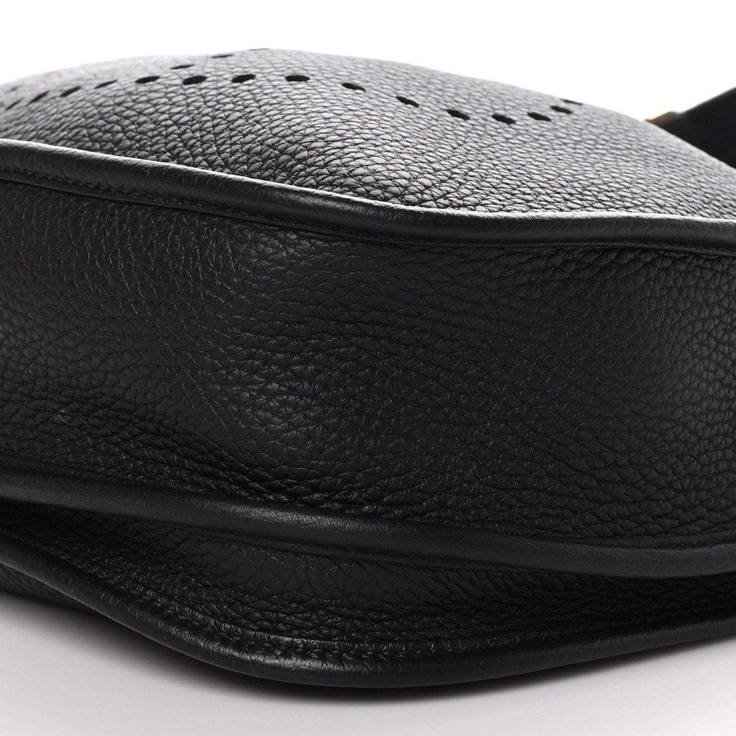 Taurillon Clemence Evelyne III PM Black