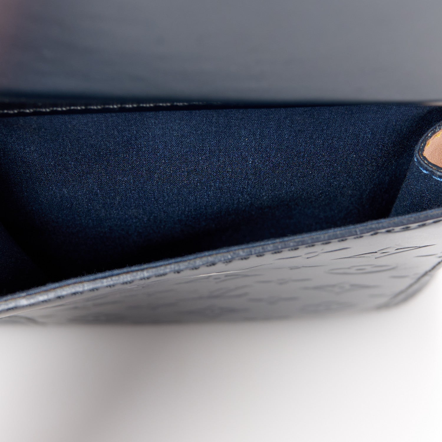 Louis Vuitton Mat Monogram Willwood Blue 12 of 12