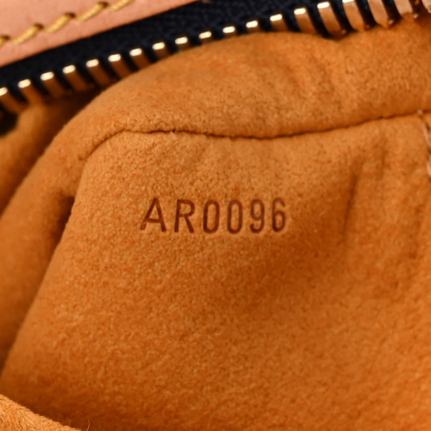 Louis Vuitton Denim Raye Cabas GM 7 of 10