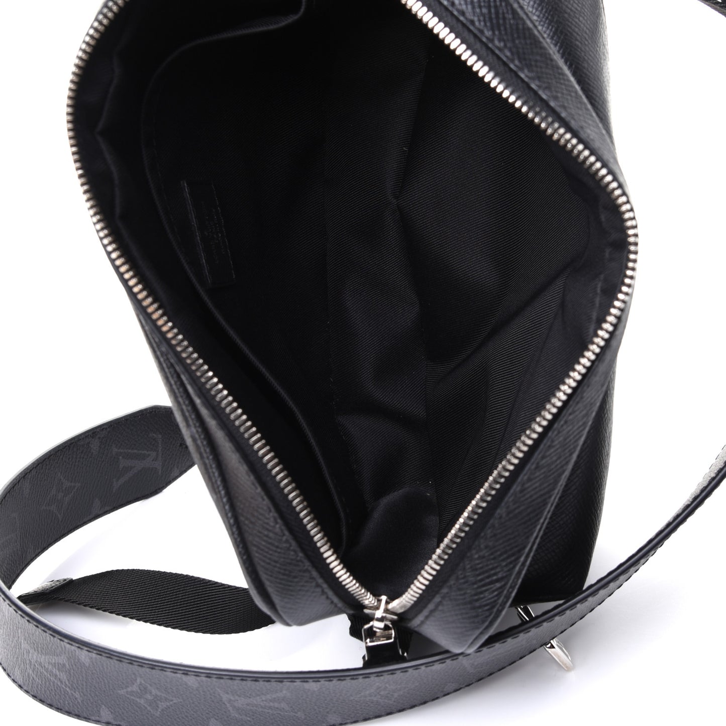 Taiga Monogram Eclipse Outdoor Messenger Black