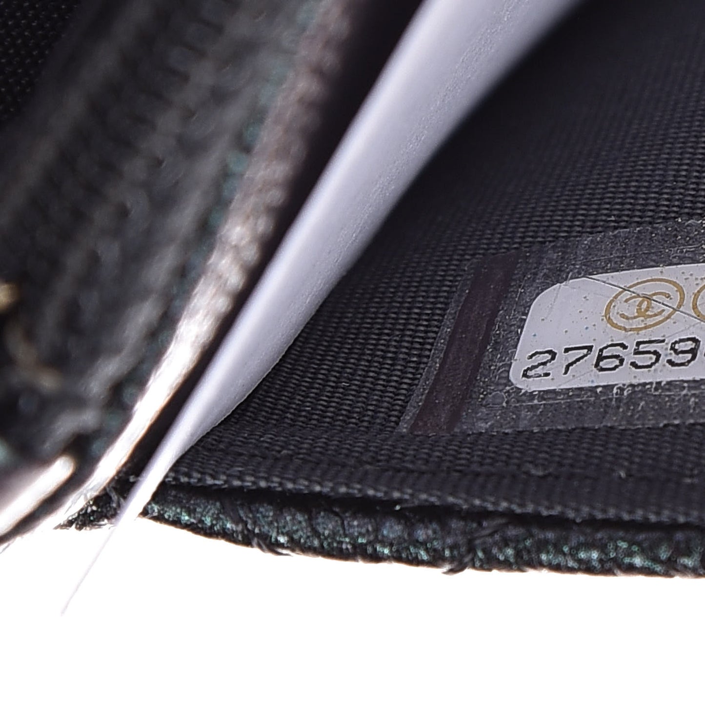 Iridescent Caviar Quilted Wallet On Chain WOC Black