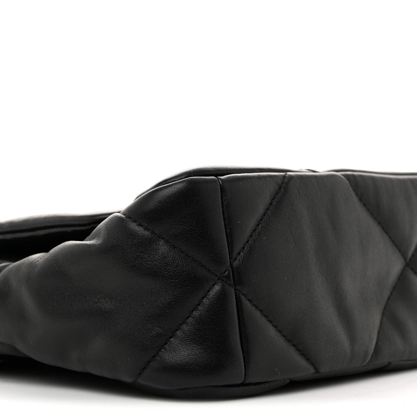 Lambskin Quilted Medium Chanel 19 Flap Black