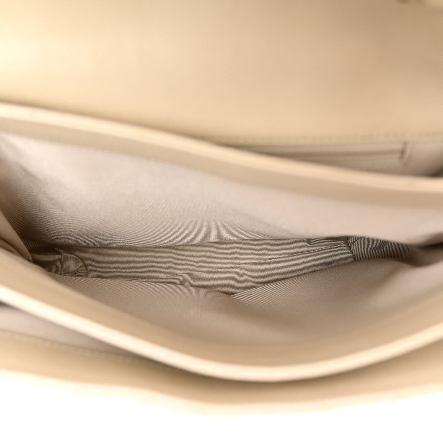 Chanel Caviar Quilted Large Urban Companion Flap White 5 of 10