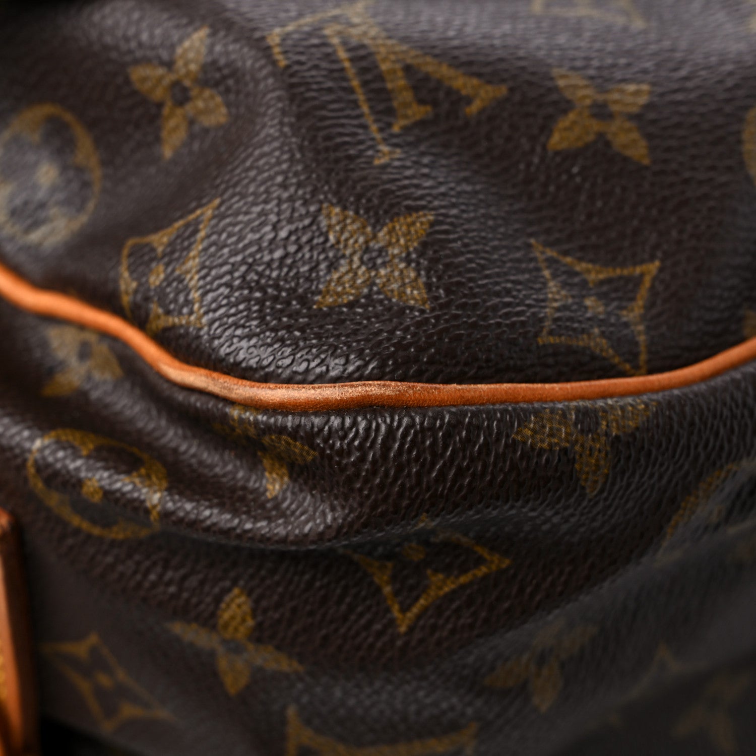 Louis Vuitton Monogram Saumur 35 10 of 21