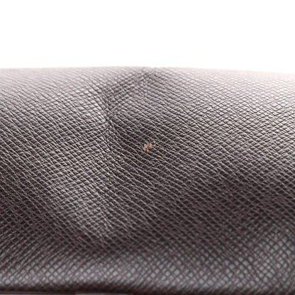 Louis Vuitton Taiga Kendall PM Acajou 29 of 31