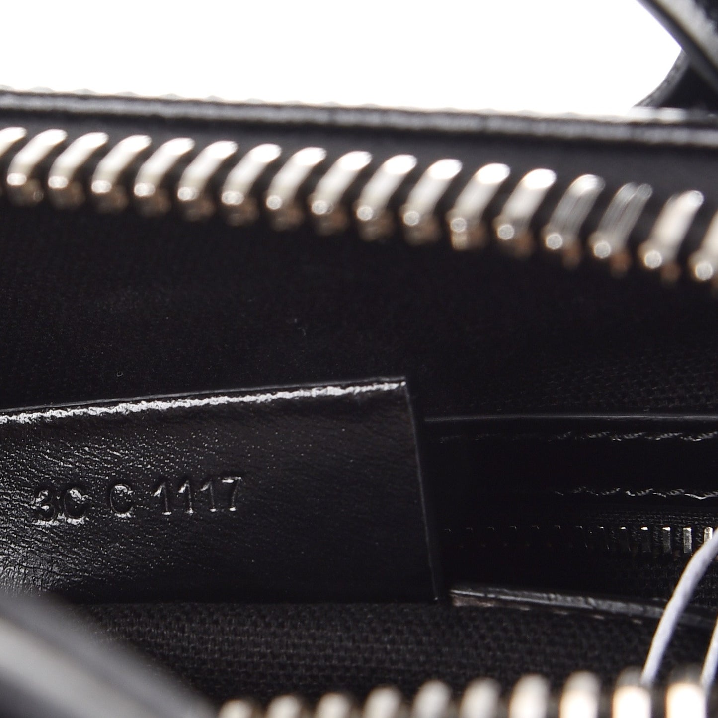 Shiny Lord Calfskin Small Antigona Black