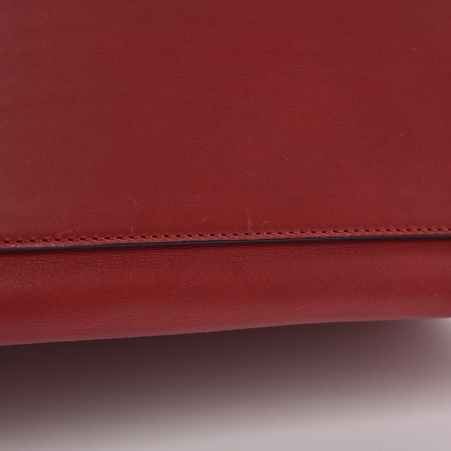 Smooth Calfskin Medium Edge Shoulder Bag Red