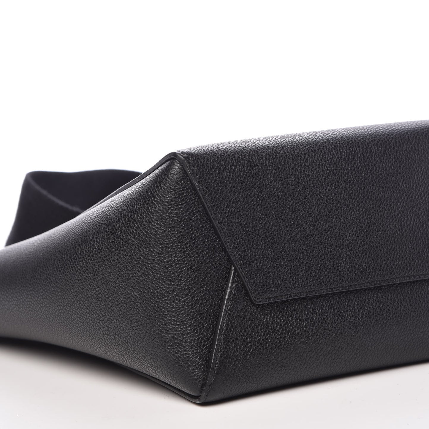 Soft Grained Calfskin Small Sangle Bucket Bag Black