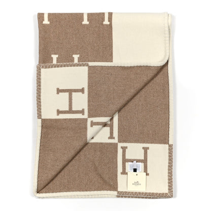 Hermes Wool Cashmere Avalon Baby Blanket Noisette Moyen White 2 of 3
