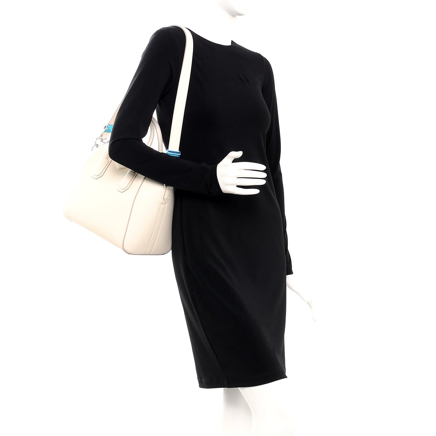 Givenchy Sugar Goatskin Small Antigona Off White 2 of 9