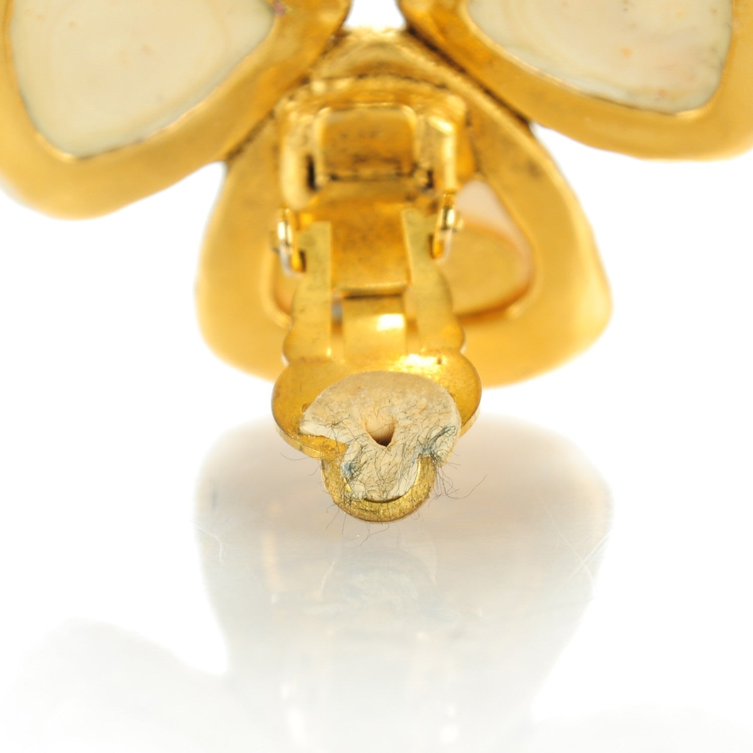 Chanel Pearl Clip On Earrings Gold 4 of 5