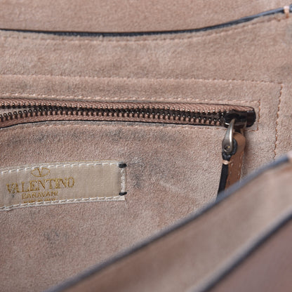 Valentino Garavani Pebbled Calfskin Medium Rockstud Rolling Flap Saddle Bag Soft Noisette 10 of 14