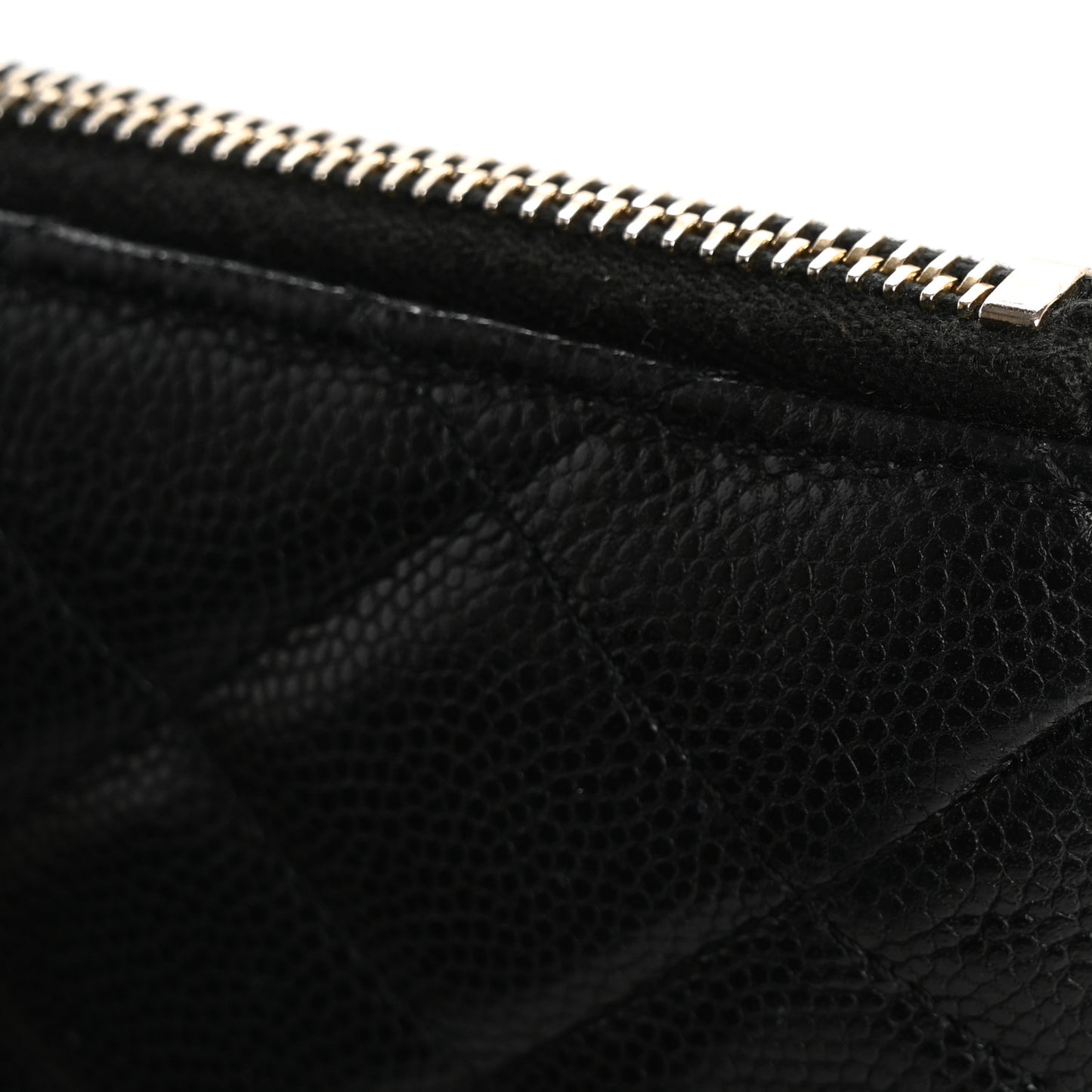 Iridescent Caviar Quilted Classic Flat Wallet Pouch Black