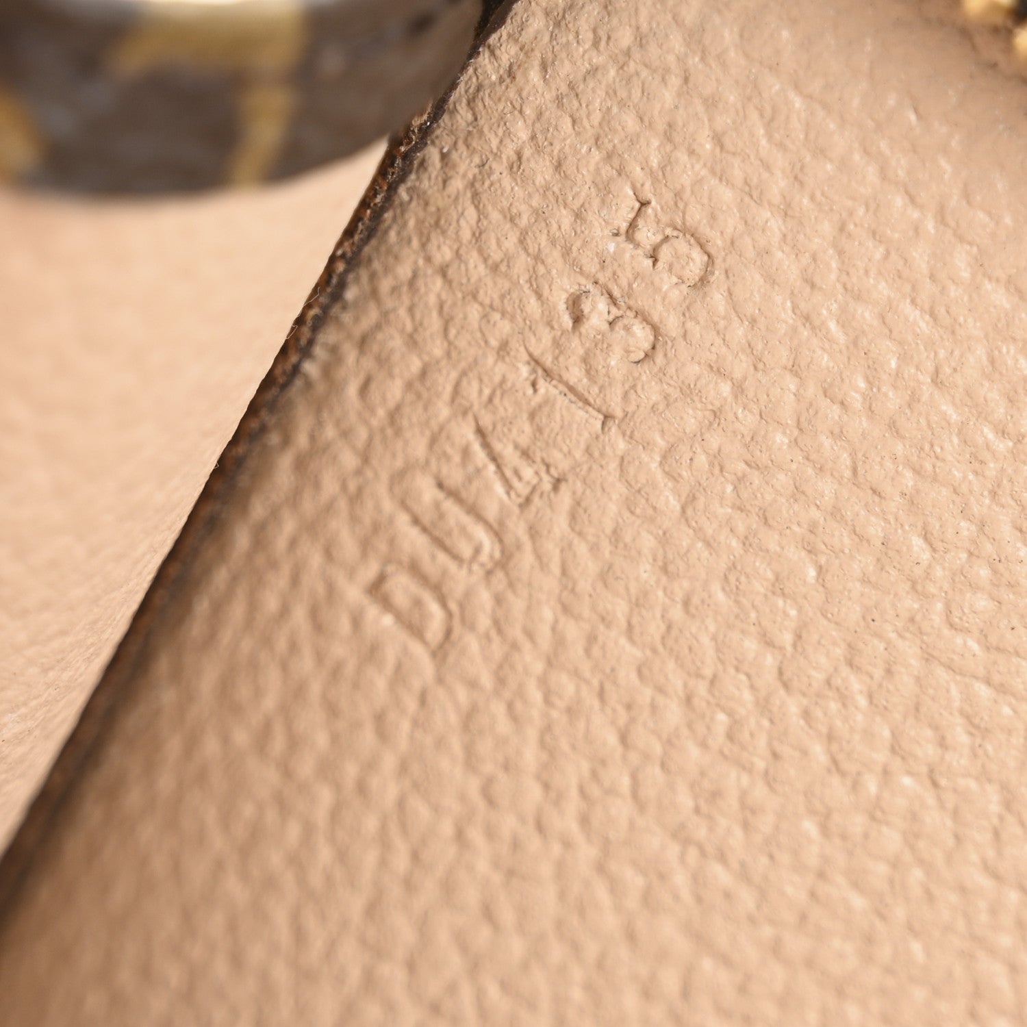 Louis Vuitton Monogram Toiletry Pouch 19 7 of 7