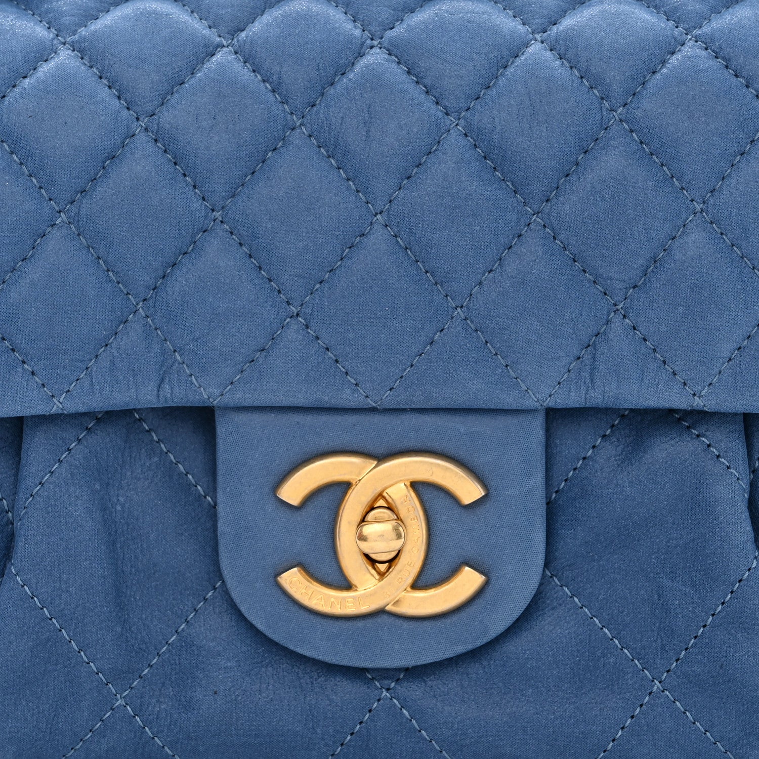 Chanel Iridescent Calfskin Large Chic Quilt Flap Blue 8 of 11