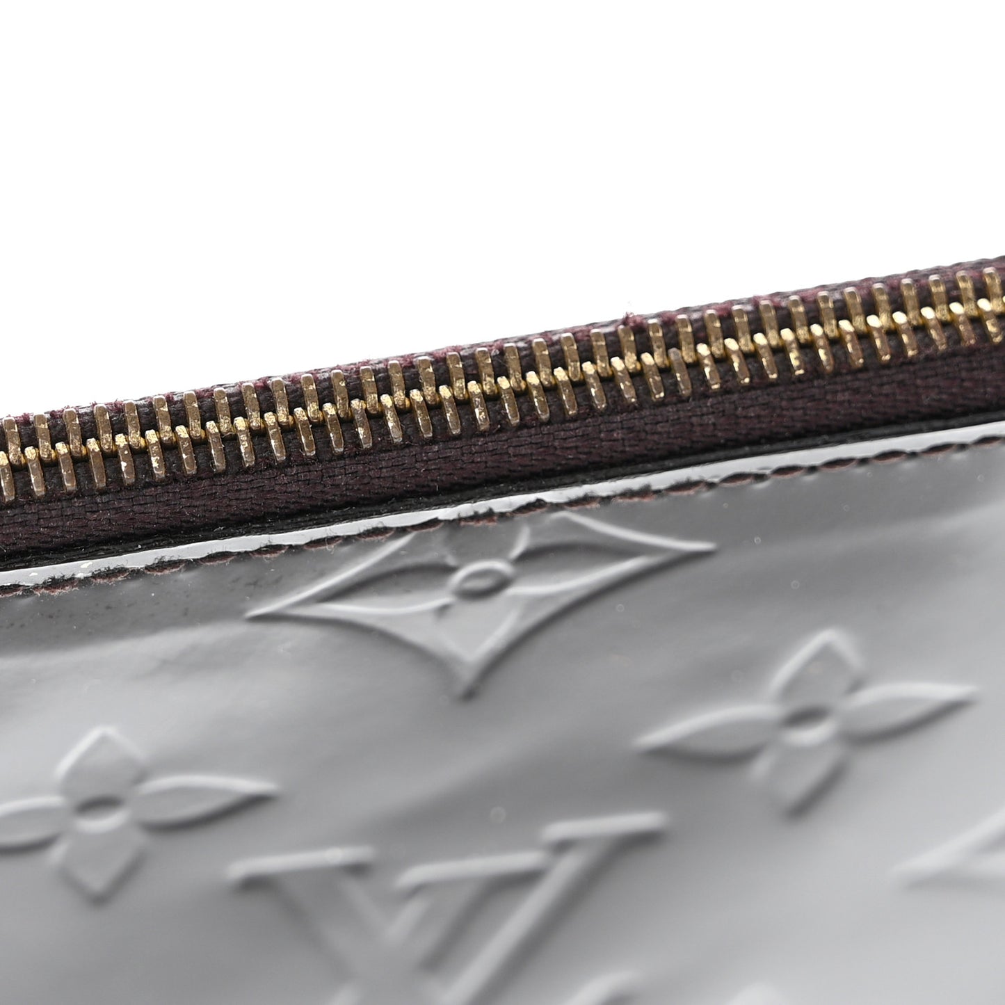 Vernis Pochette Felicie Chain Wallet Amarante