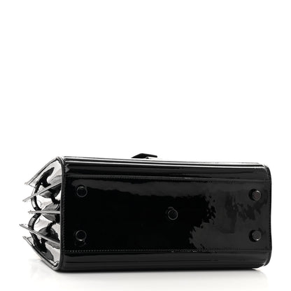 Saint Laurent Ribbed Patent Calfskin Baby Sac De Jour Black 4 of 9