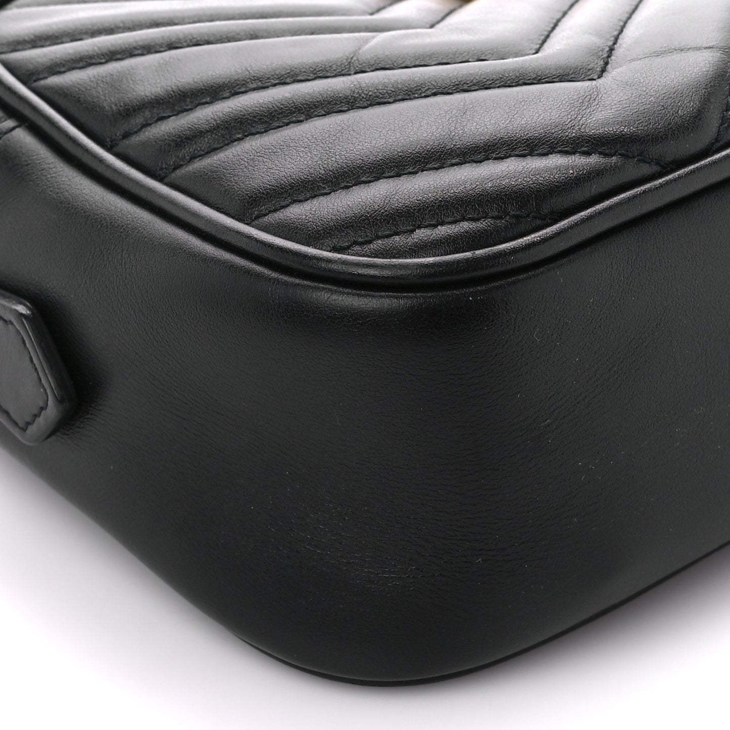 Calfskin Matelasse Small GG Marmont Chain Shoulder Bag Black