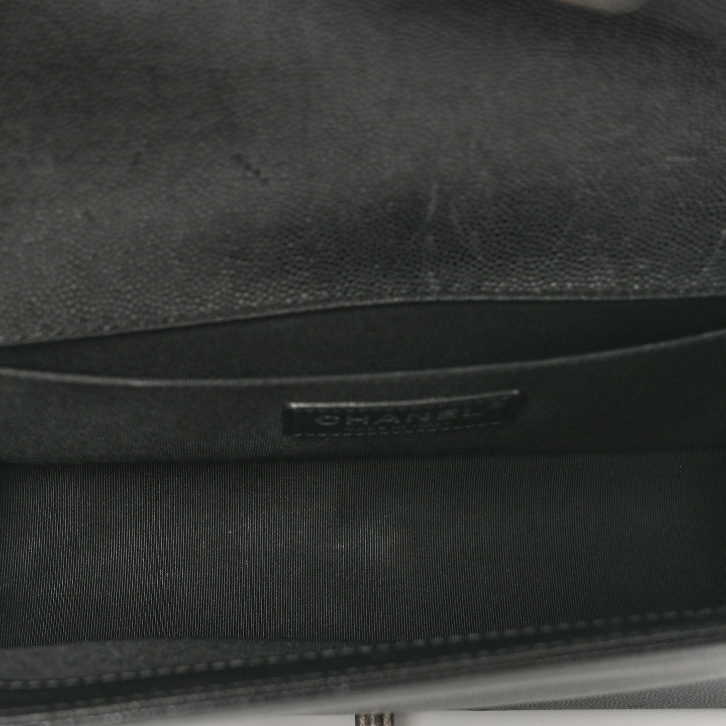 Caviar Quilted Medium Boy Flap Black