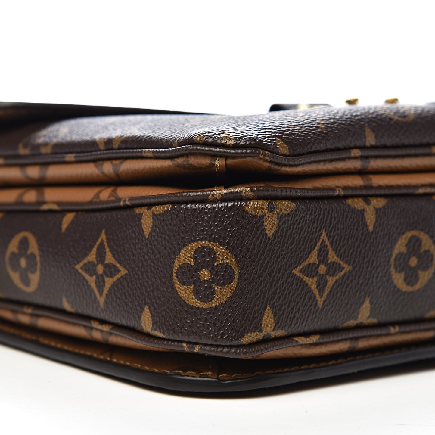 Reverse Monogram Pochette Metis
