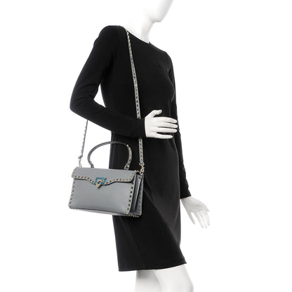 Valentino Garavani Pebbled Calfskin Small Rockstud Single Handle Flap Bag Pastel Grey 3 of 8