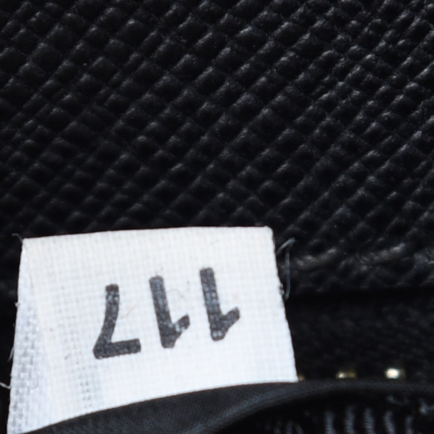 Saffiano Large Galleria Double Zip Tote Black