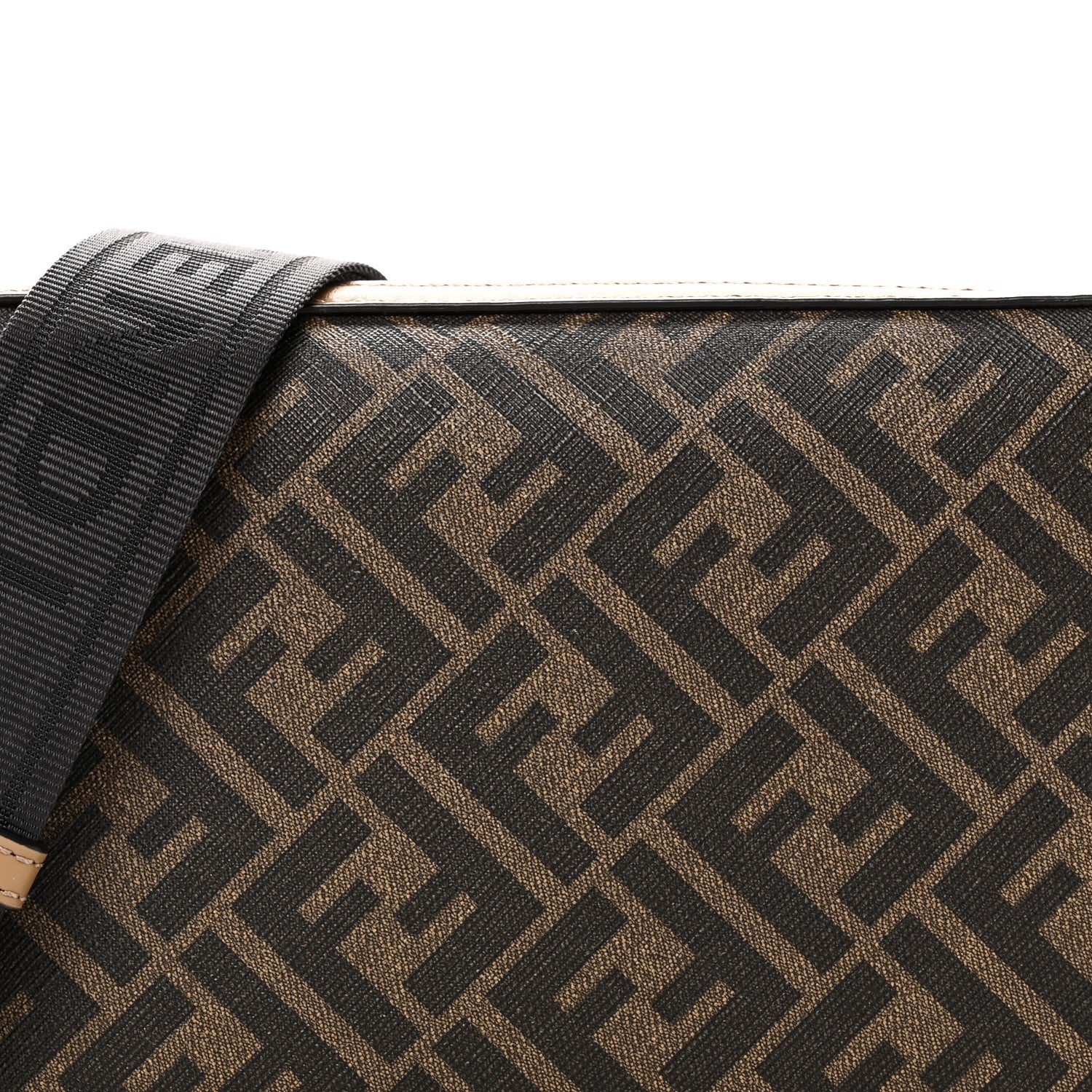 Fendi ロゴ入り 衣類カバー Fendi Glazed Fabric Vitello Cover FF 1974 Diagonal Bi-Color Medium