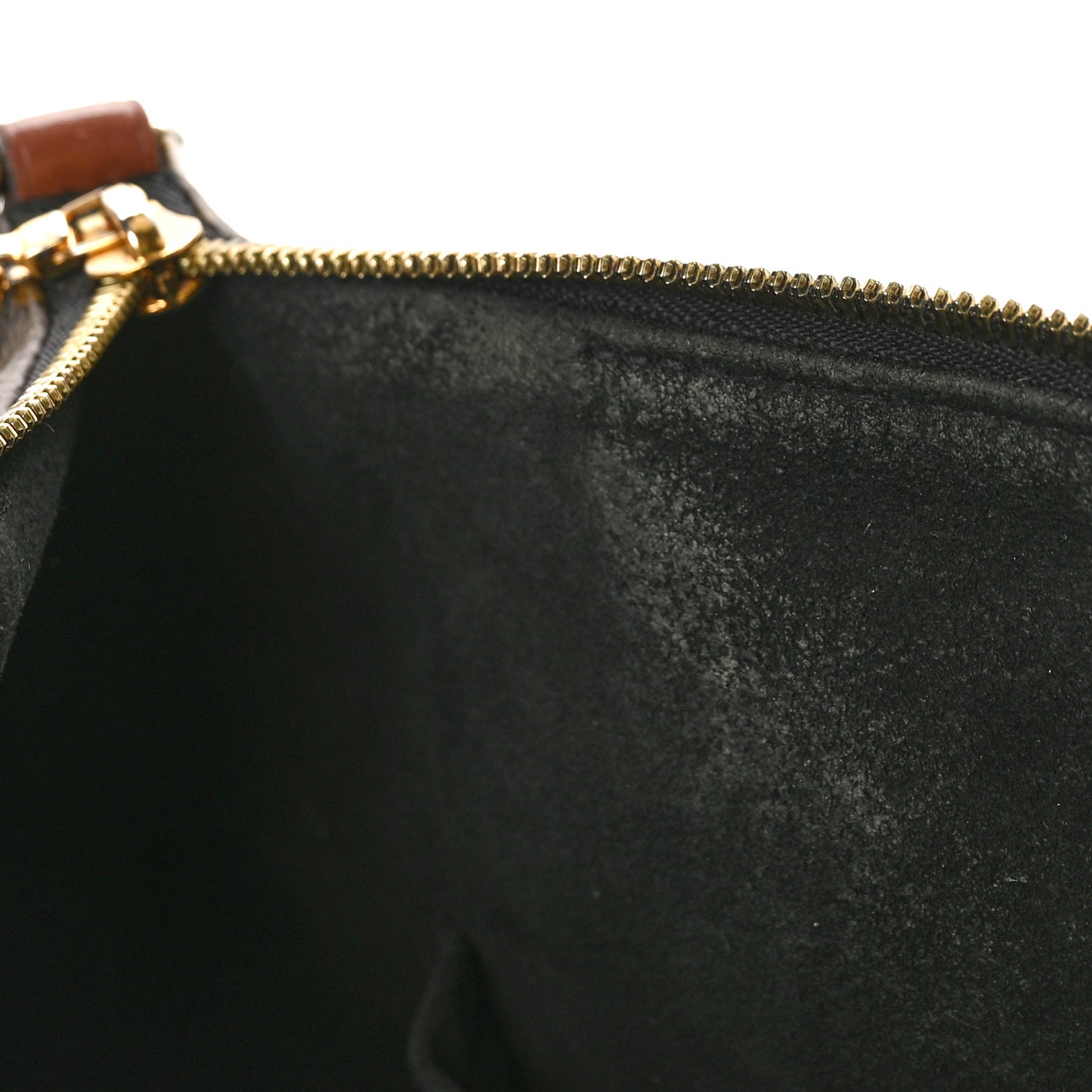 Monogram V Tote MM Black