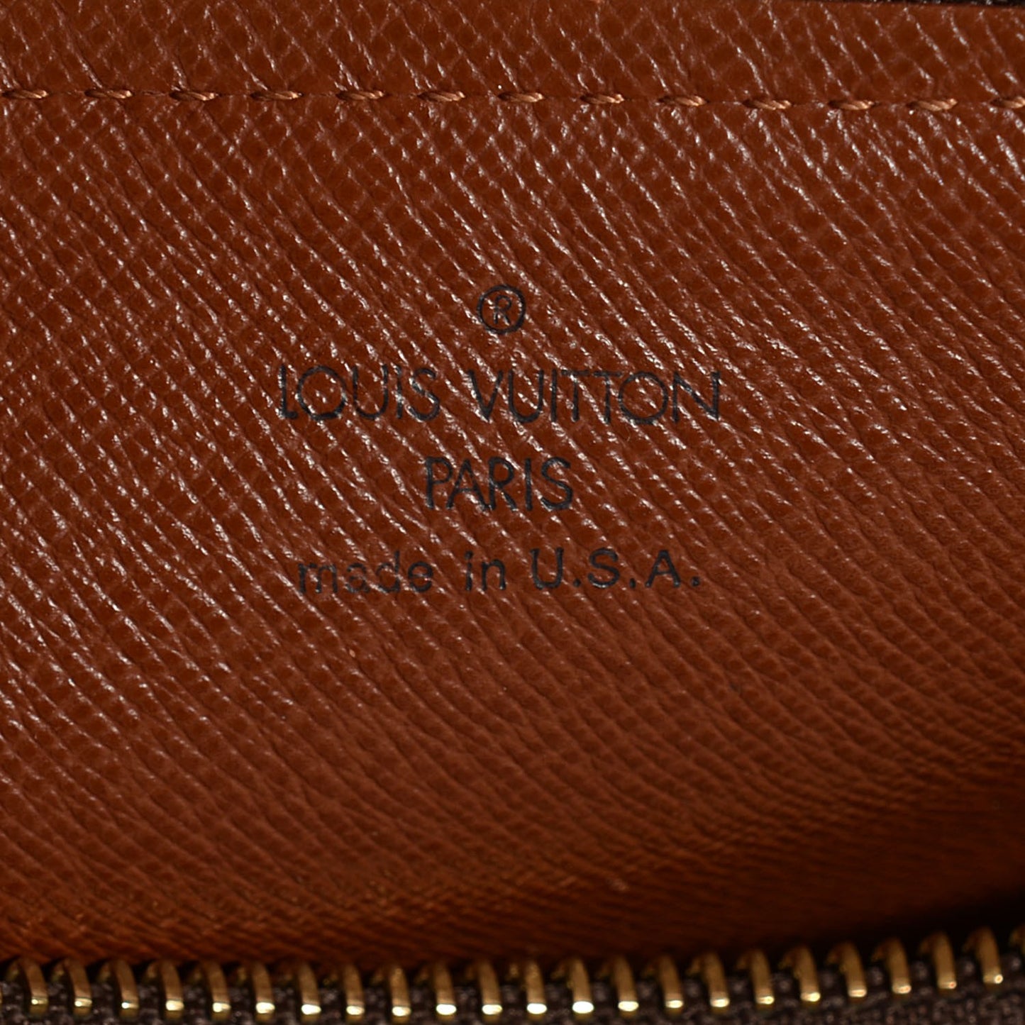 Monogram Papillon 26